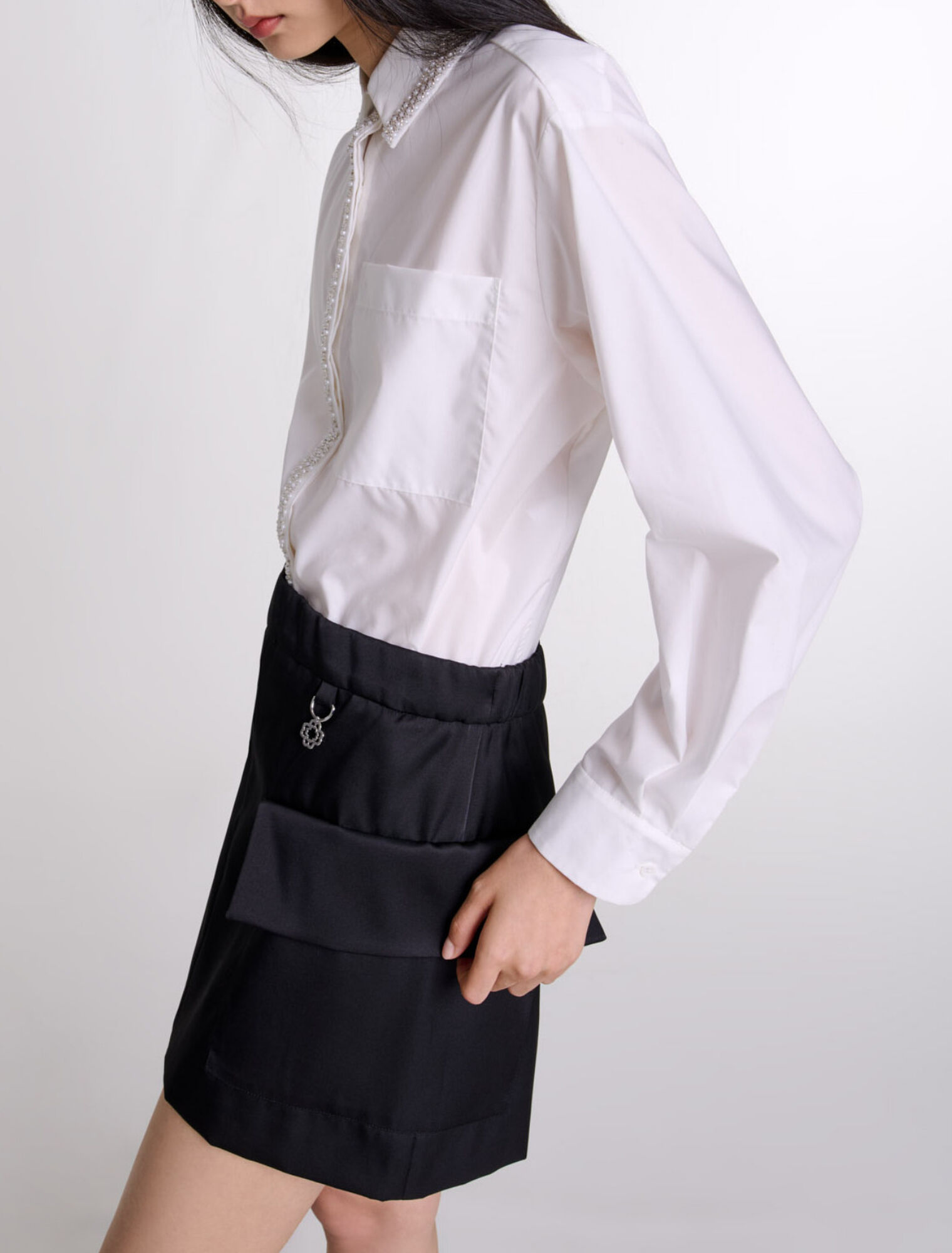 Jupe courte en satin