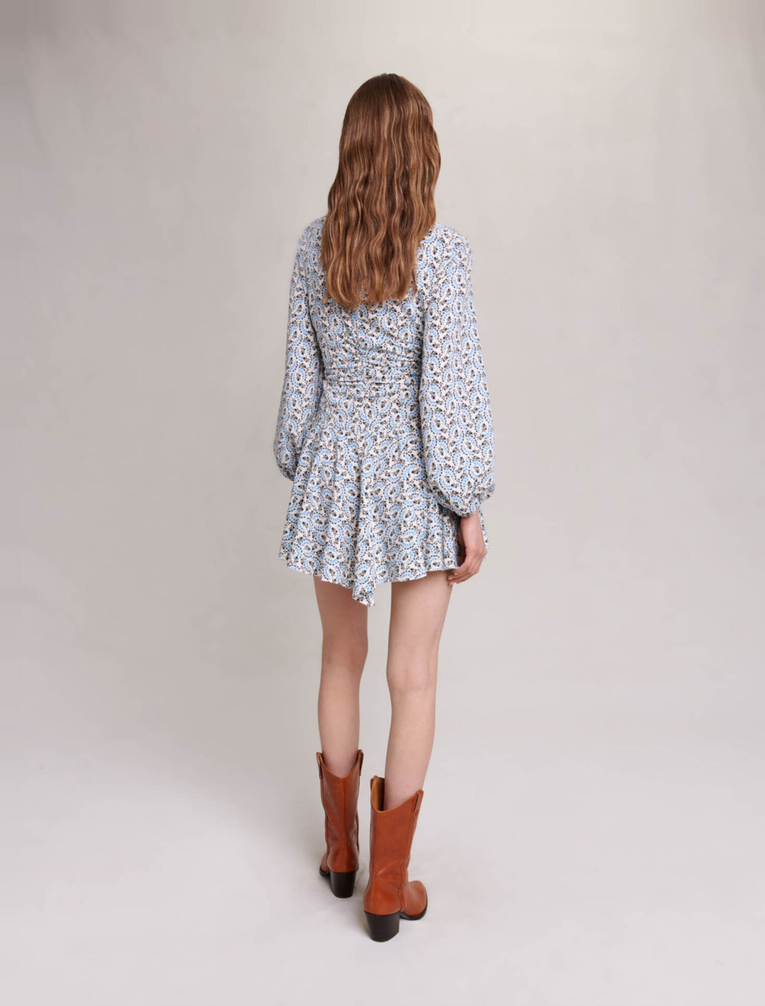 Robe courte en crêpe