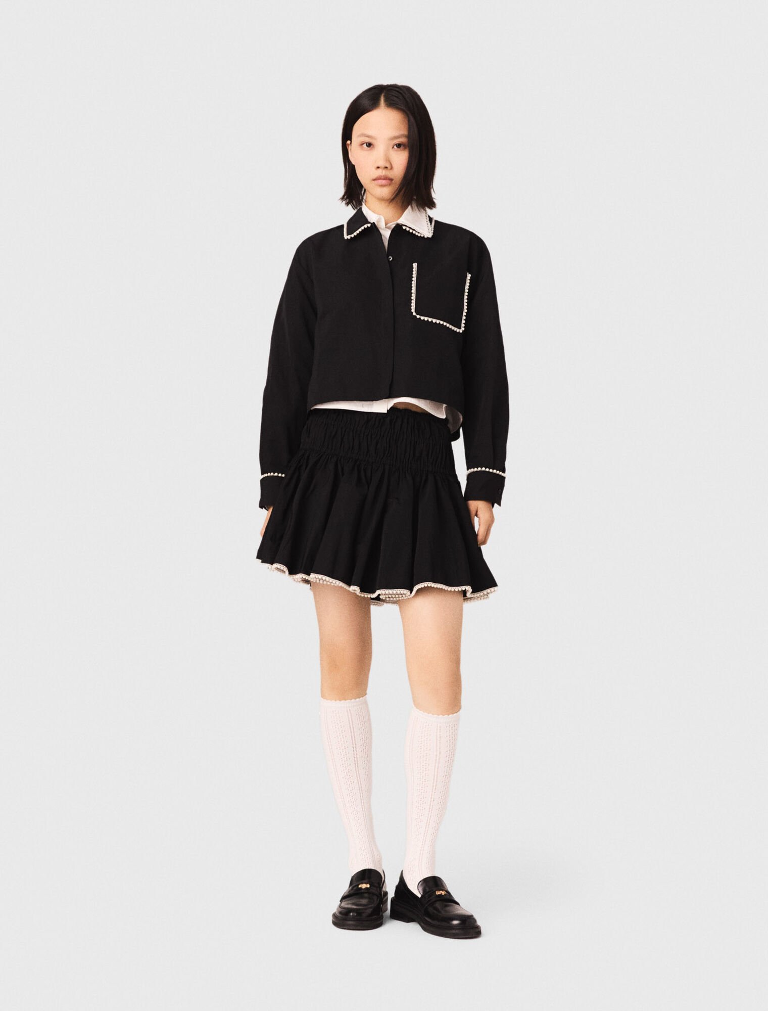 Jupe en taffetas et détails perles