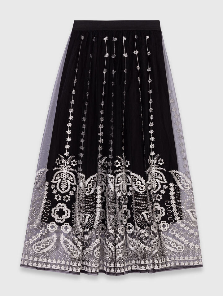 Jupe longue en tulle brodé