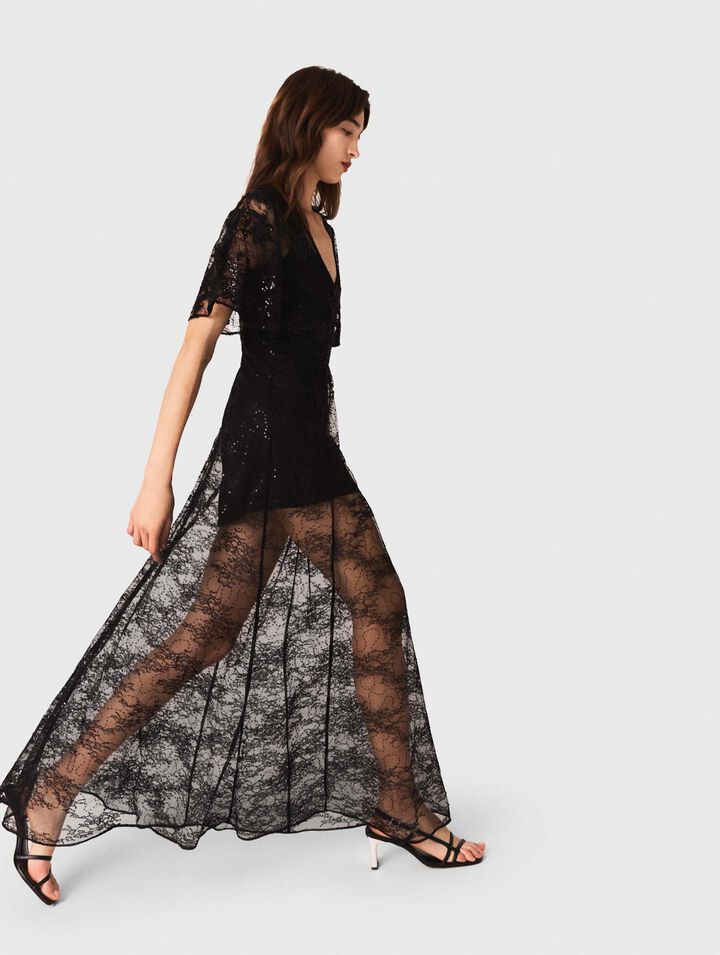 Robe longue en dentelle