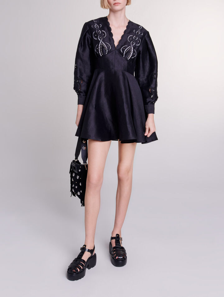 Robe courte en lin à broderies