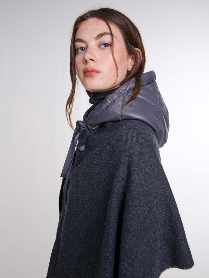 Poncho en laine à capuche