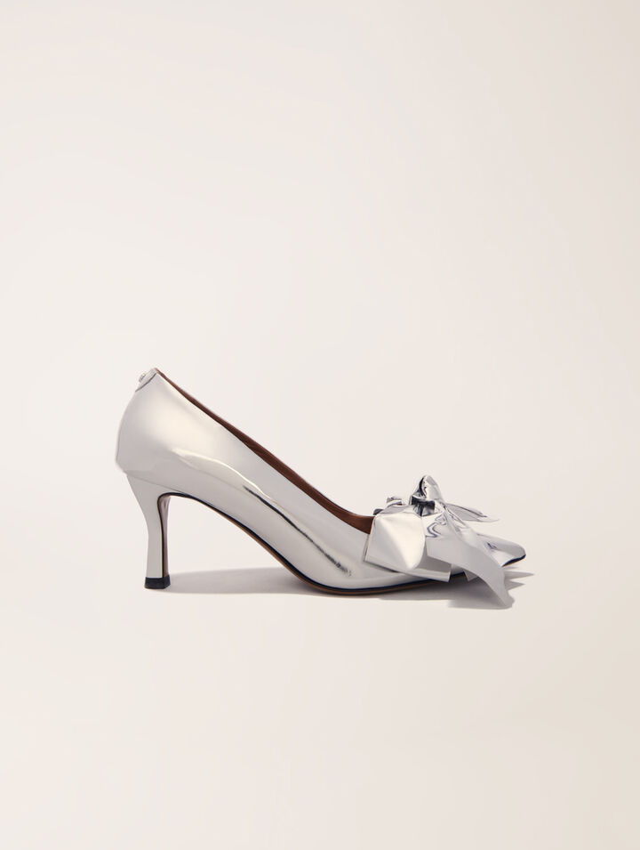 Escarpins en cuir et détail nœud