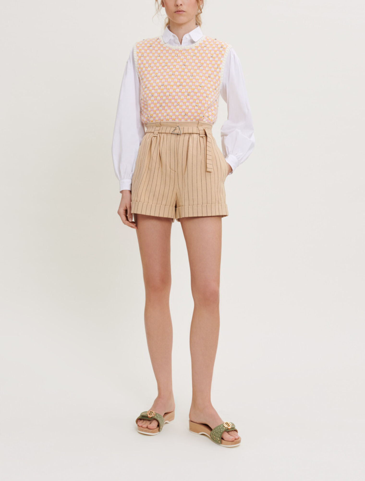 Short à rayures ceinturé