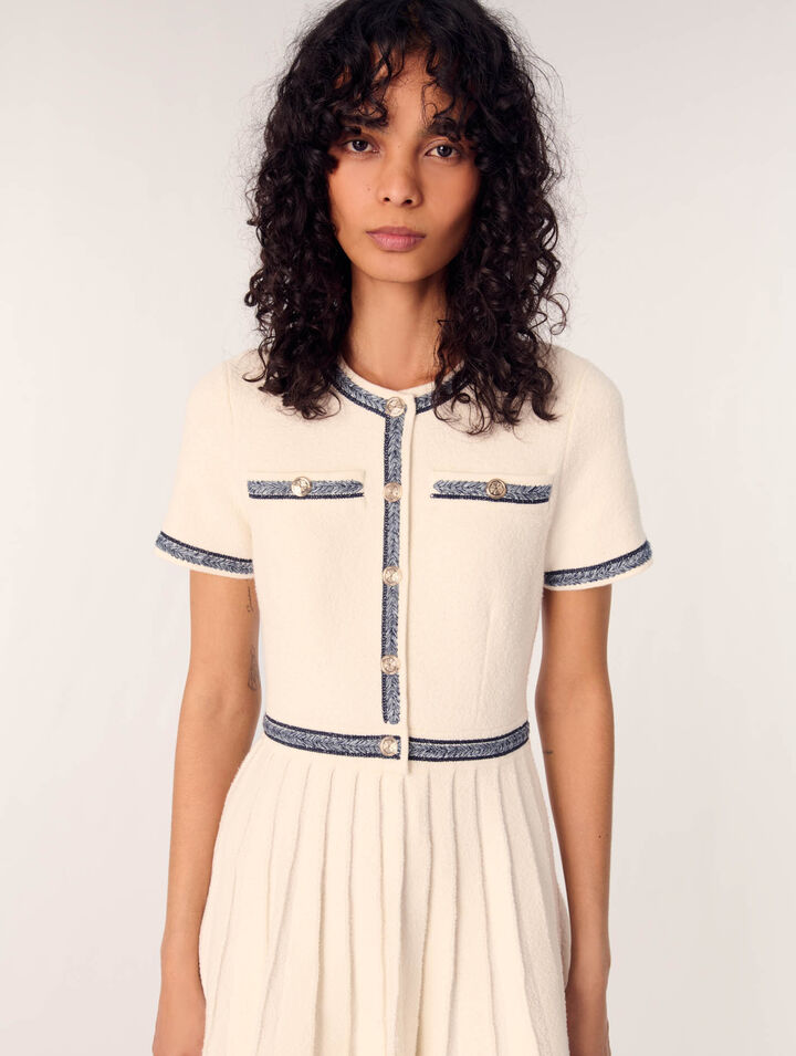 Robe courte en maille plissée