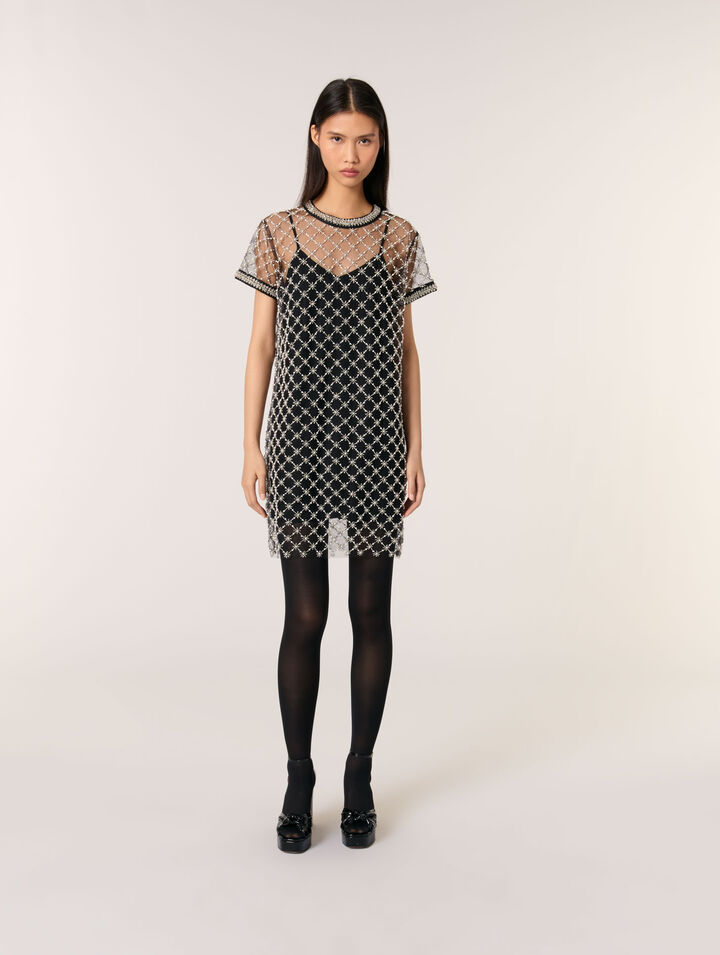 Robe courte en tulle brodé