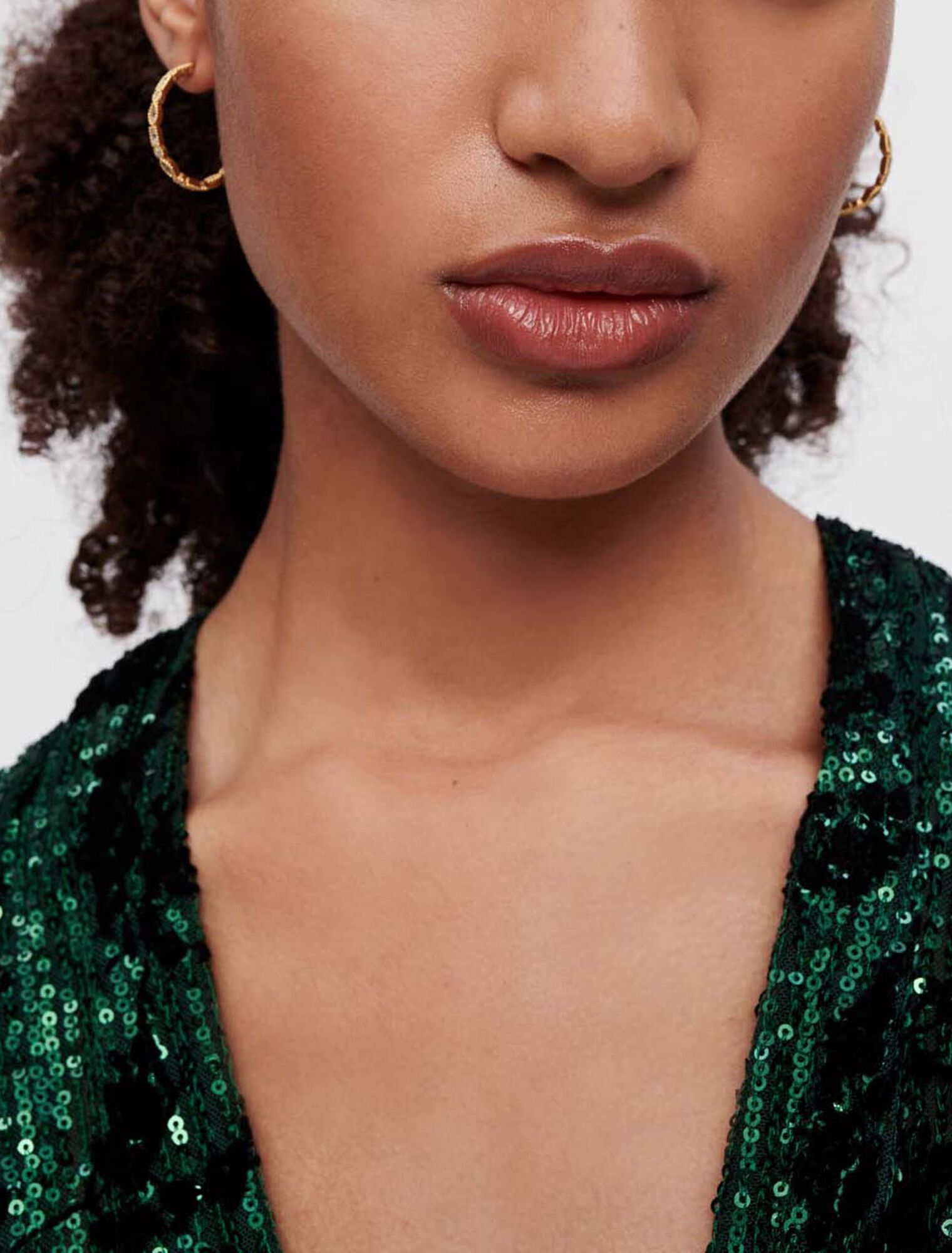 Robe entièrement brodée de sequins