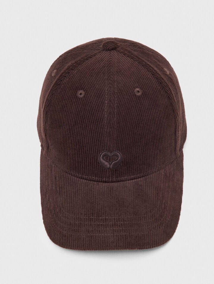 Casquette en velours c&ocirc;tel&eacute;