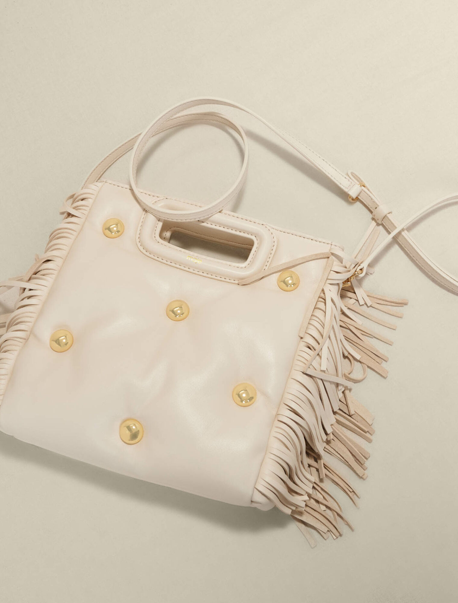 Sac M en cuir matelassé à studs