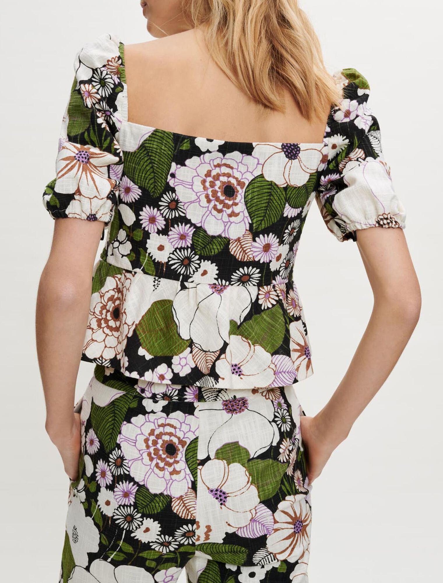 Top imprimé à fleurs 70's