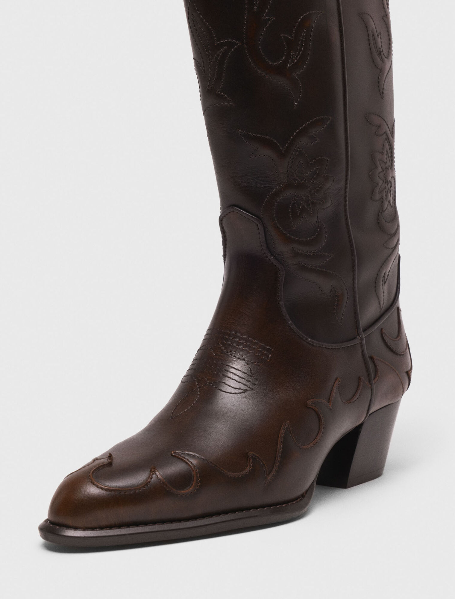 Bottes santiags en cuir