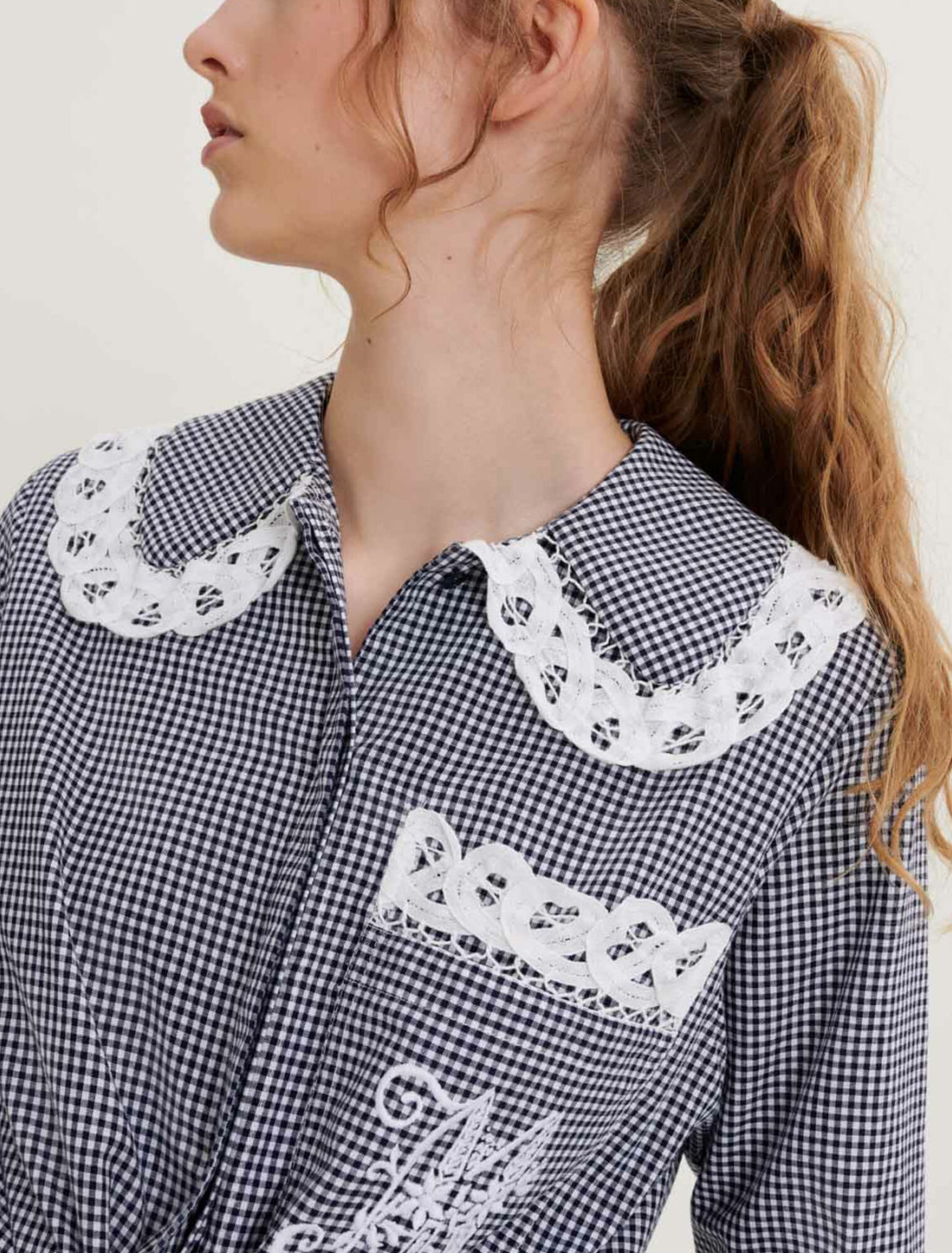 Chemise en Vichy et dentelle