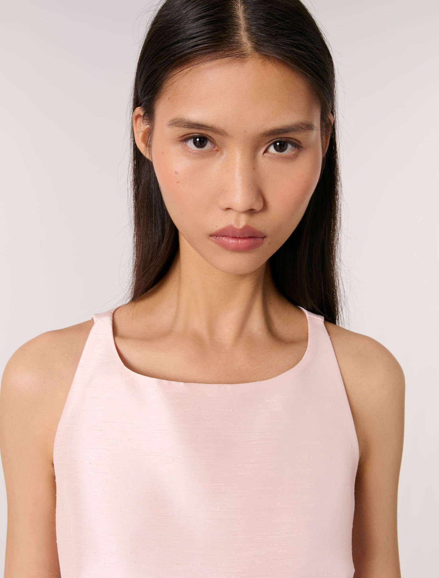 Robe dos nu