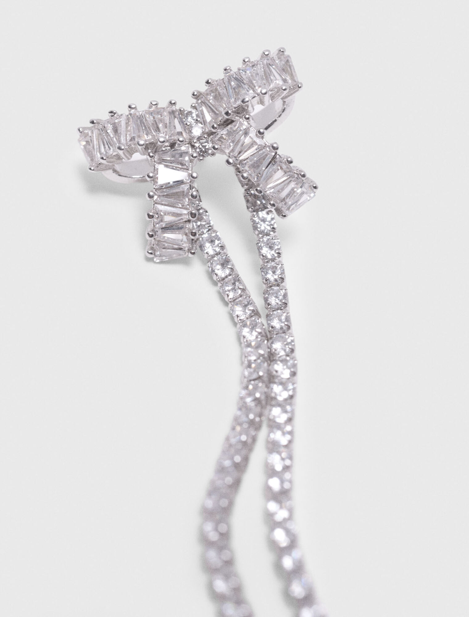 Boucles d'oreilles nœud à strass