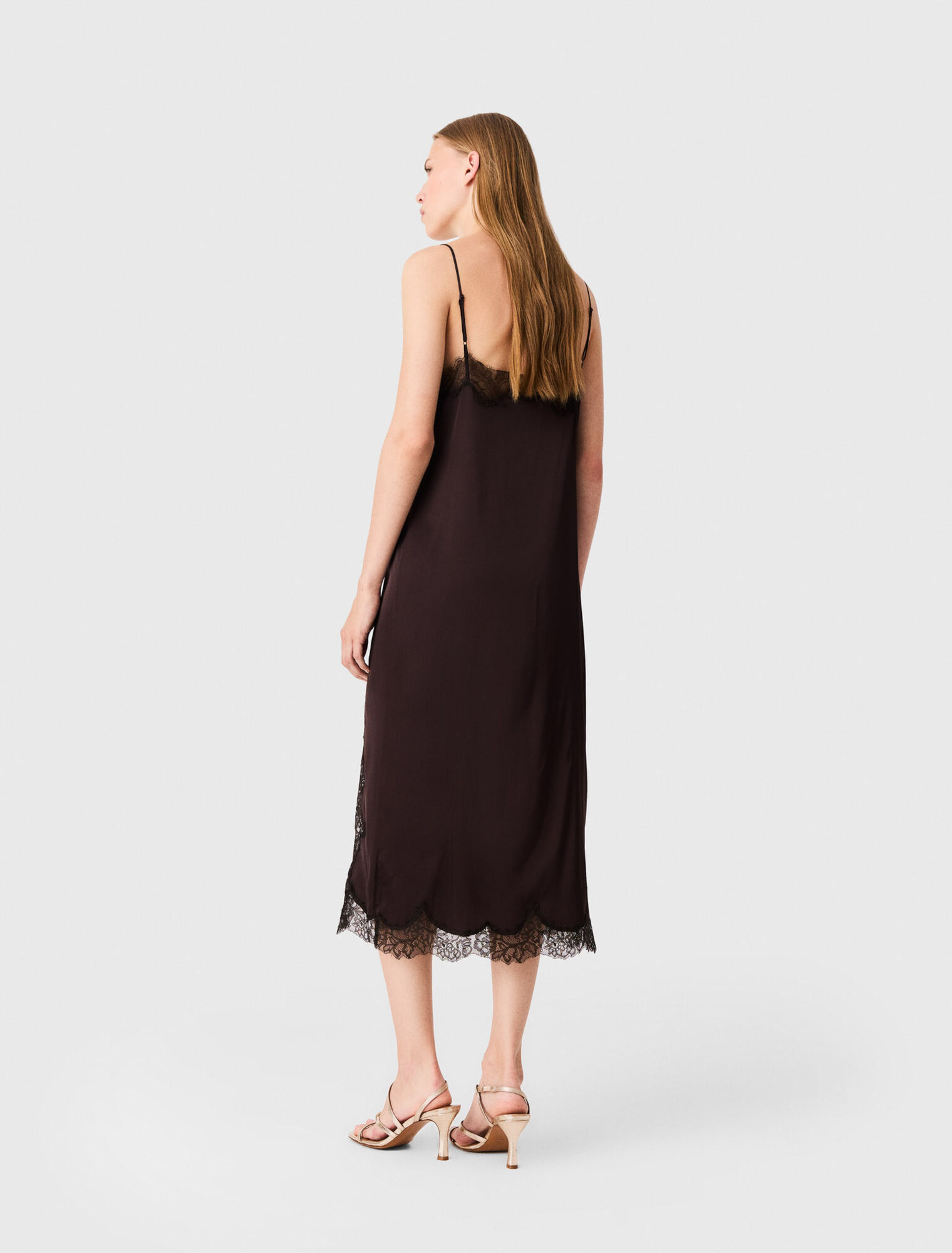 Robe nuisette mi-longue
