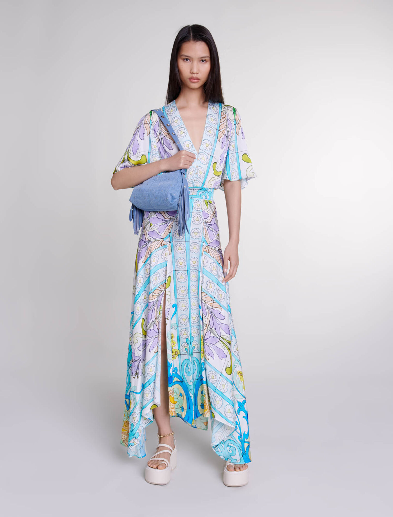 Robe longue imprimée satinée