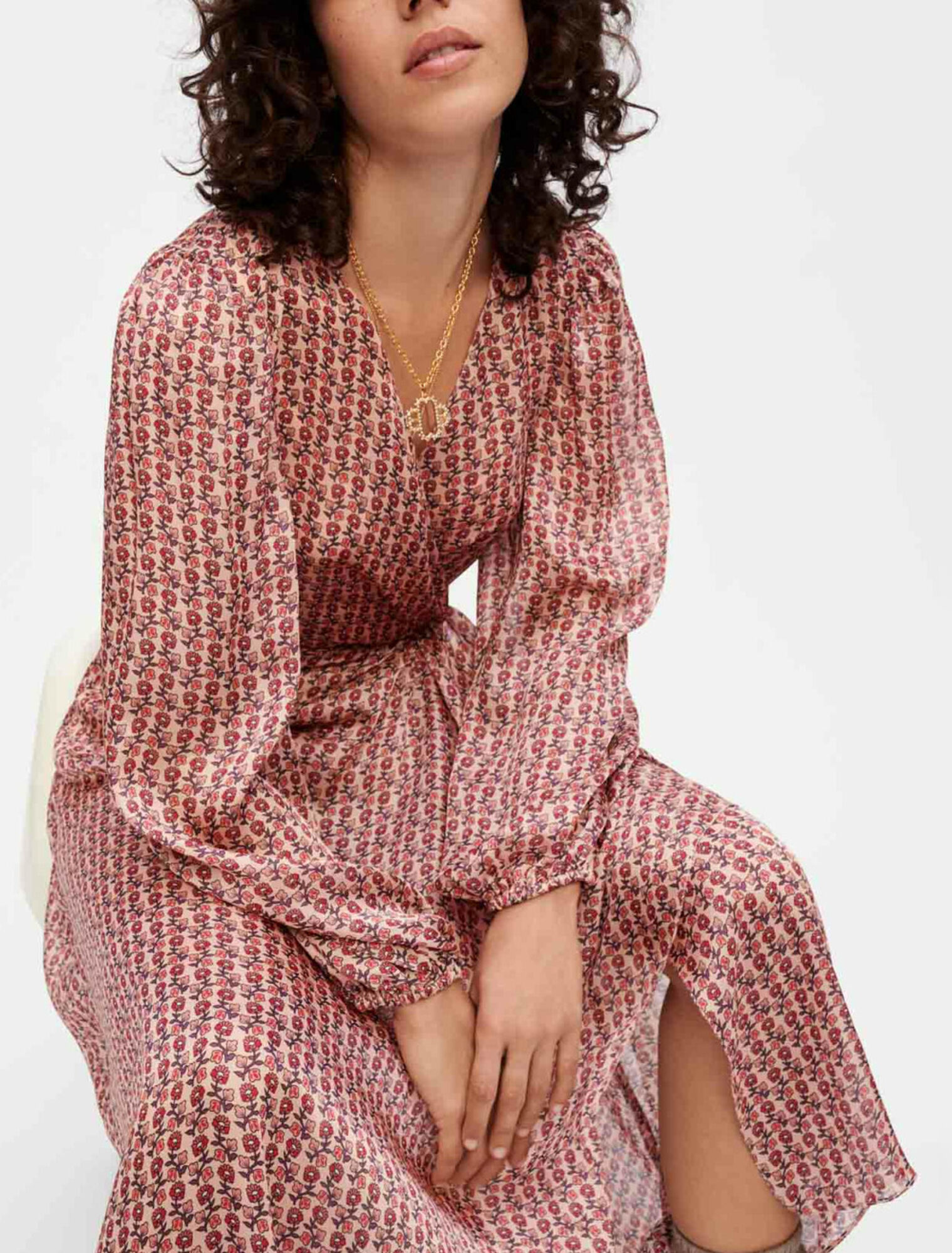 Robe drapée en satin imprimé