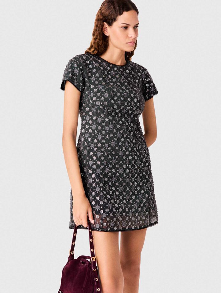 Robe courte strass&eacute;e