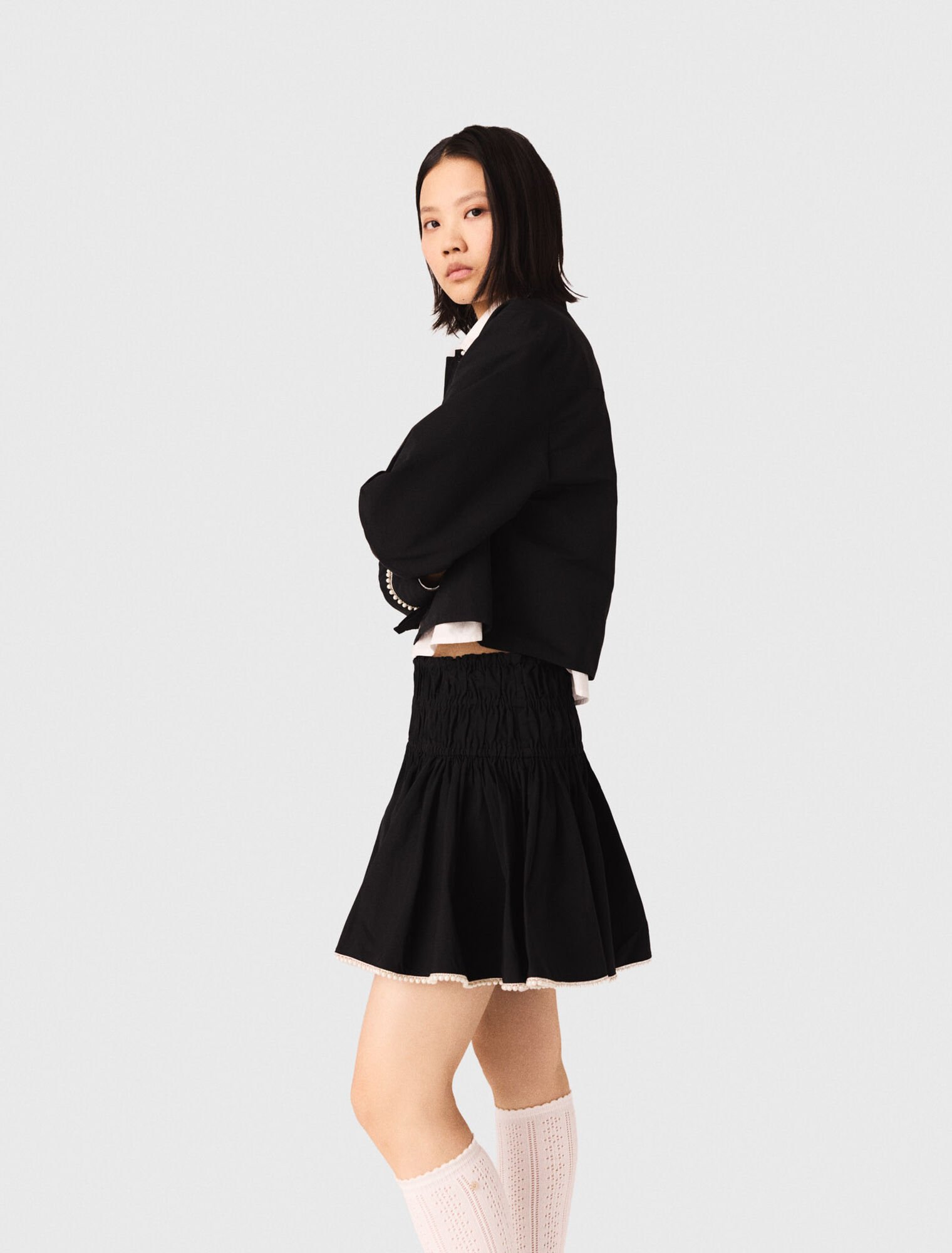 Jupe en taffetas et détails perles