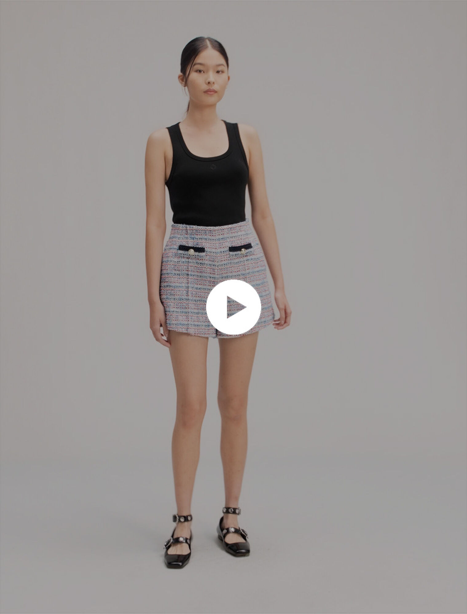 Short en tweed et galons contrastés
