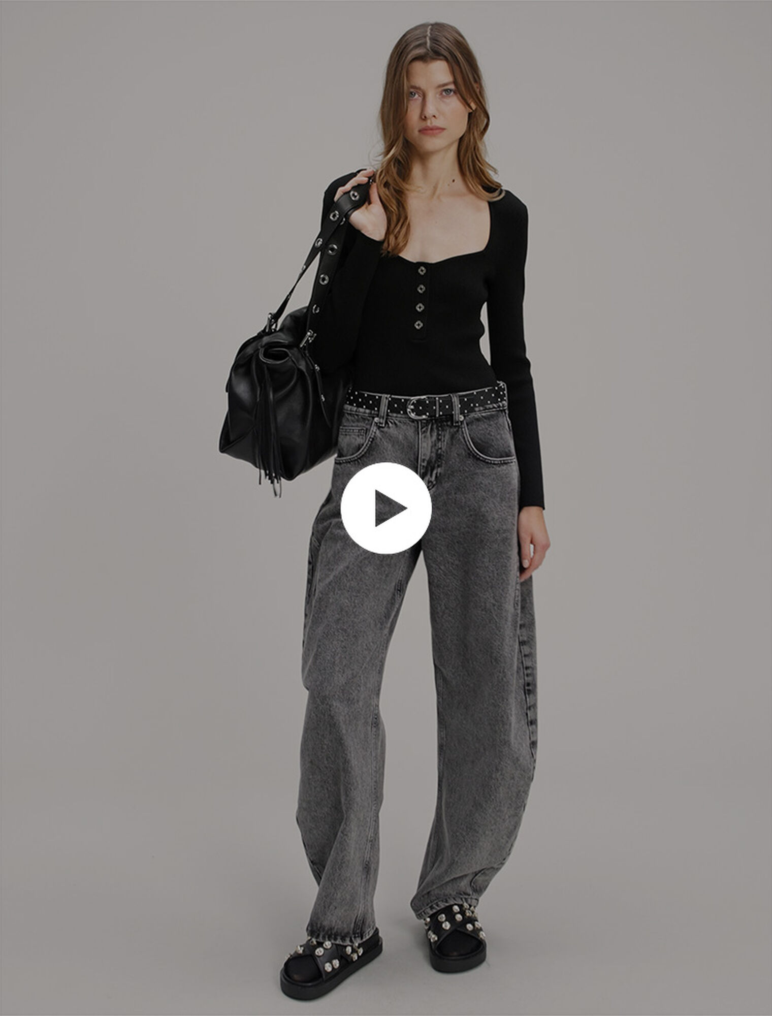 Pull décolleté en maille côtelée