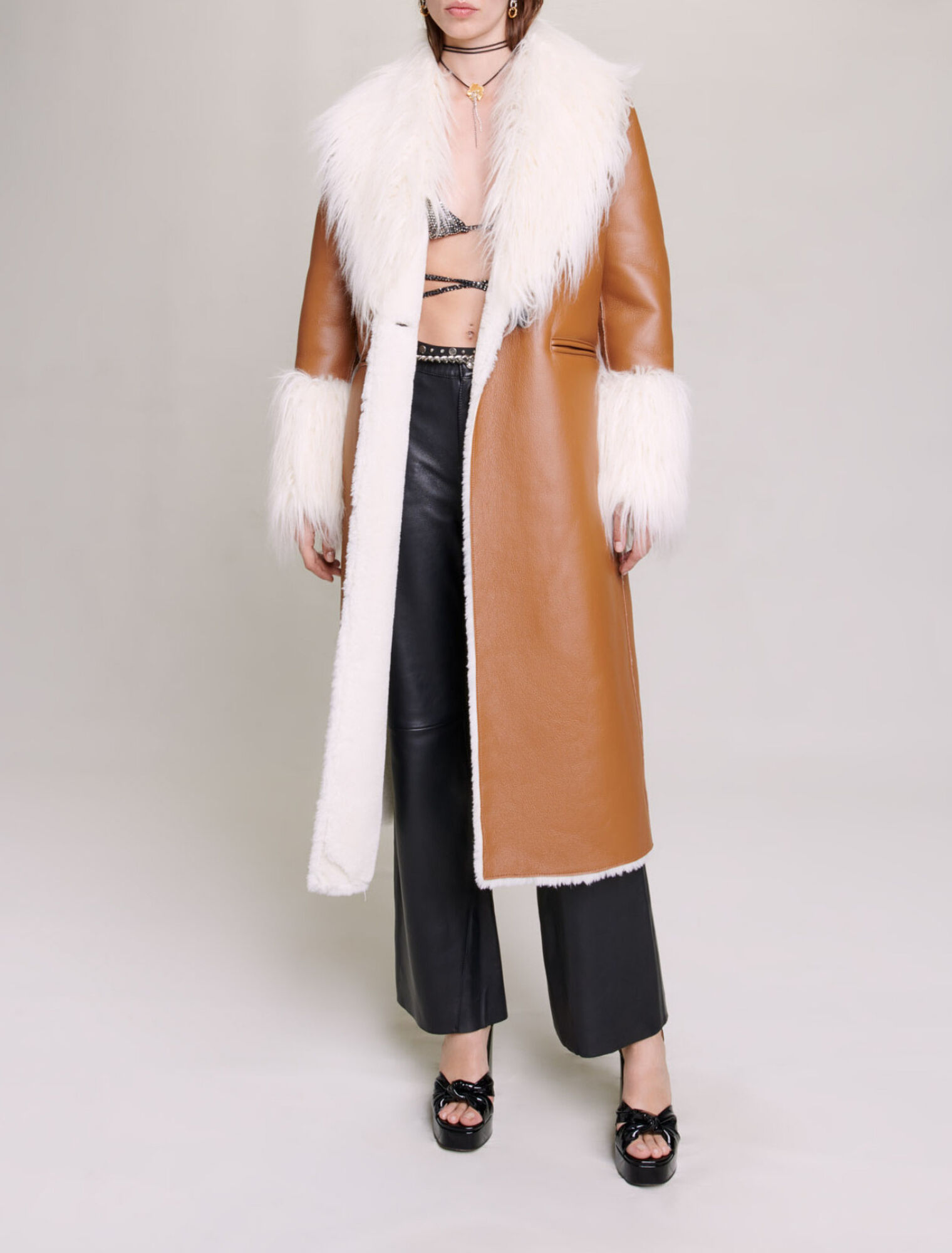 Manteau long fausse fourrure
