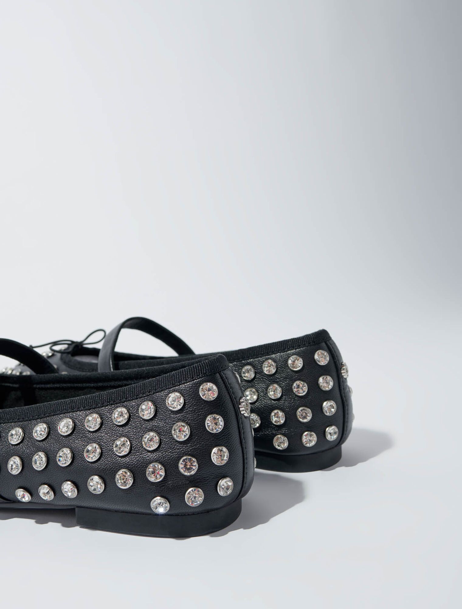 Ballerines ornées de strass