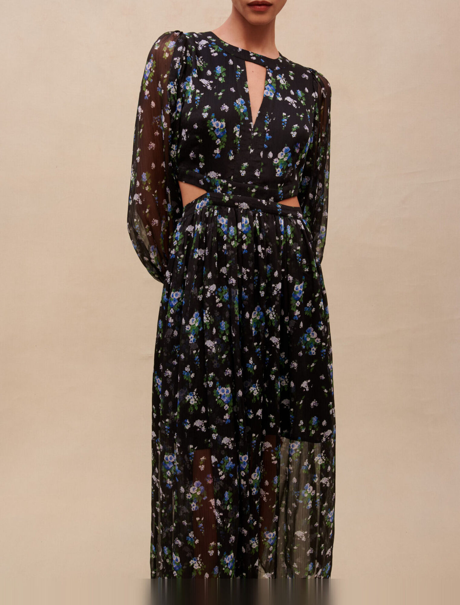 Robe longue ajourée