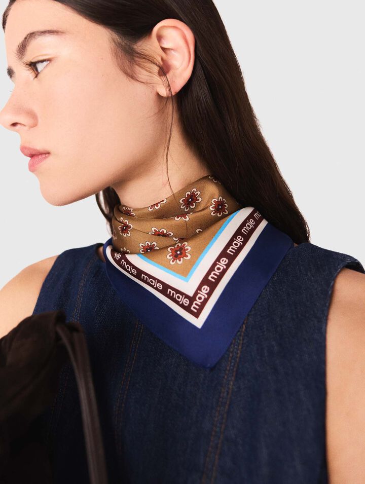Robe courte en denim avec volants