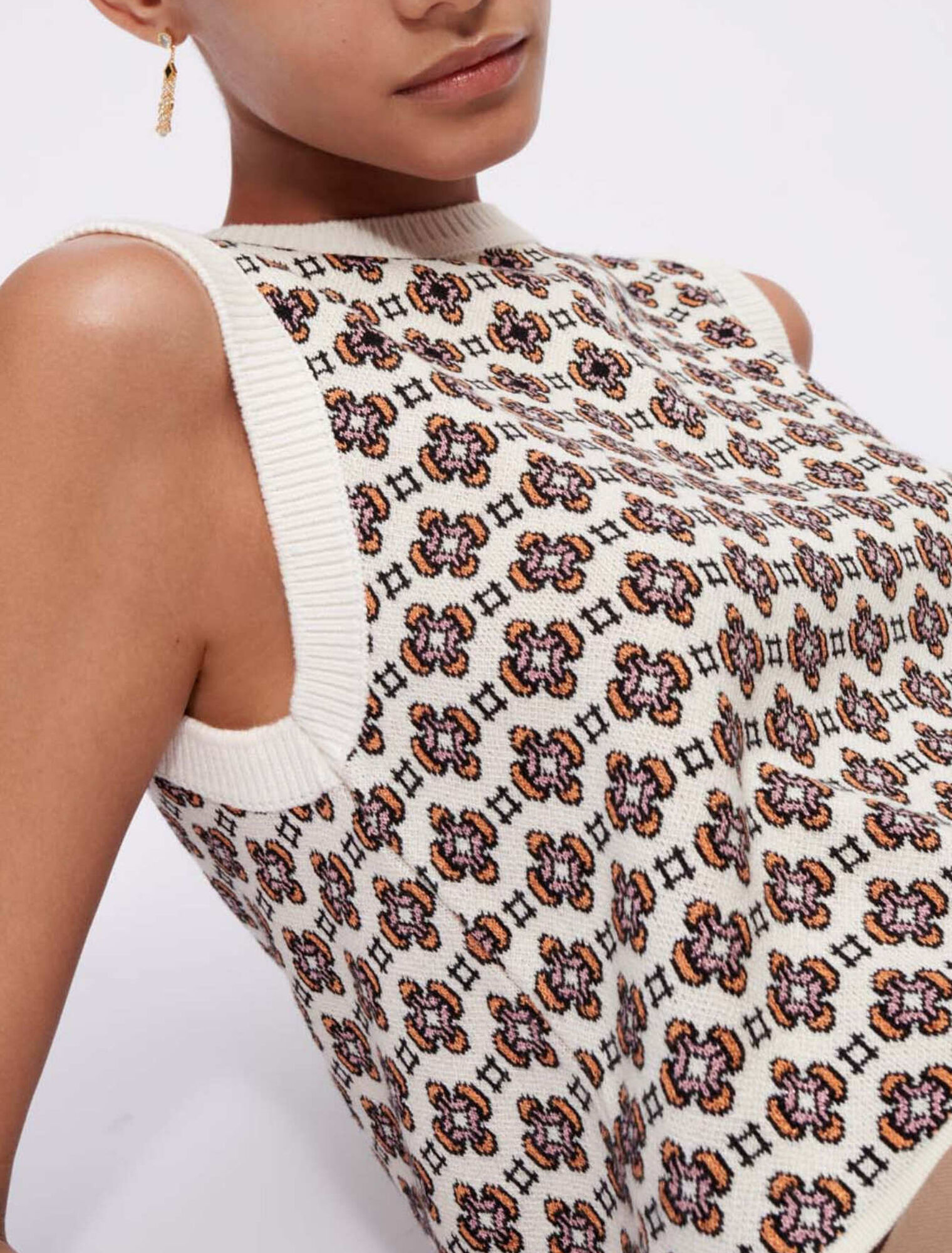 Pull sans manches en jacquard contrasté