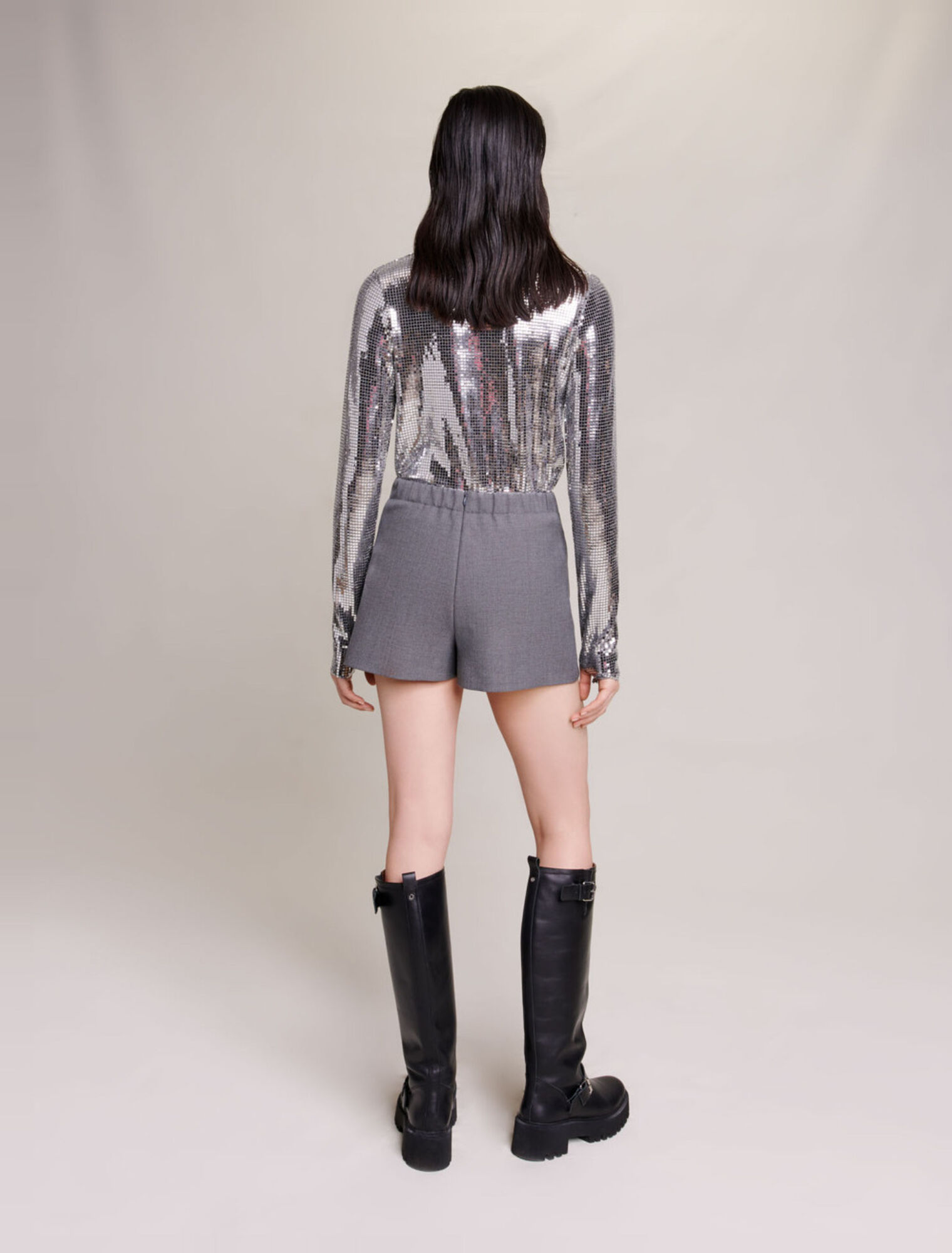Haut à paillettes