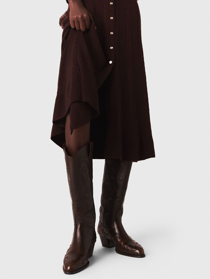 Robe longue en maille avec boutons