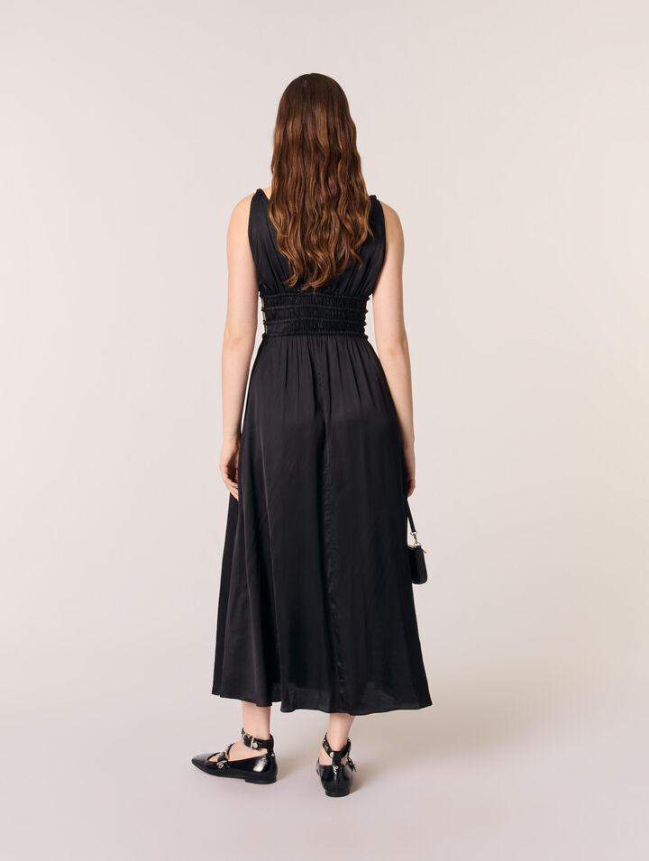 Robe satinée ajourée