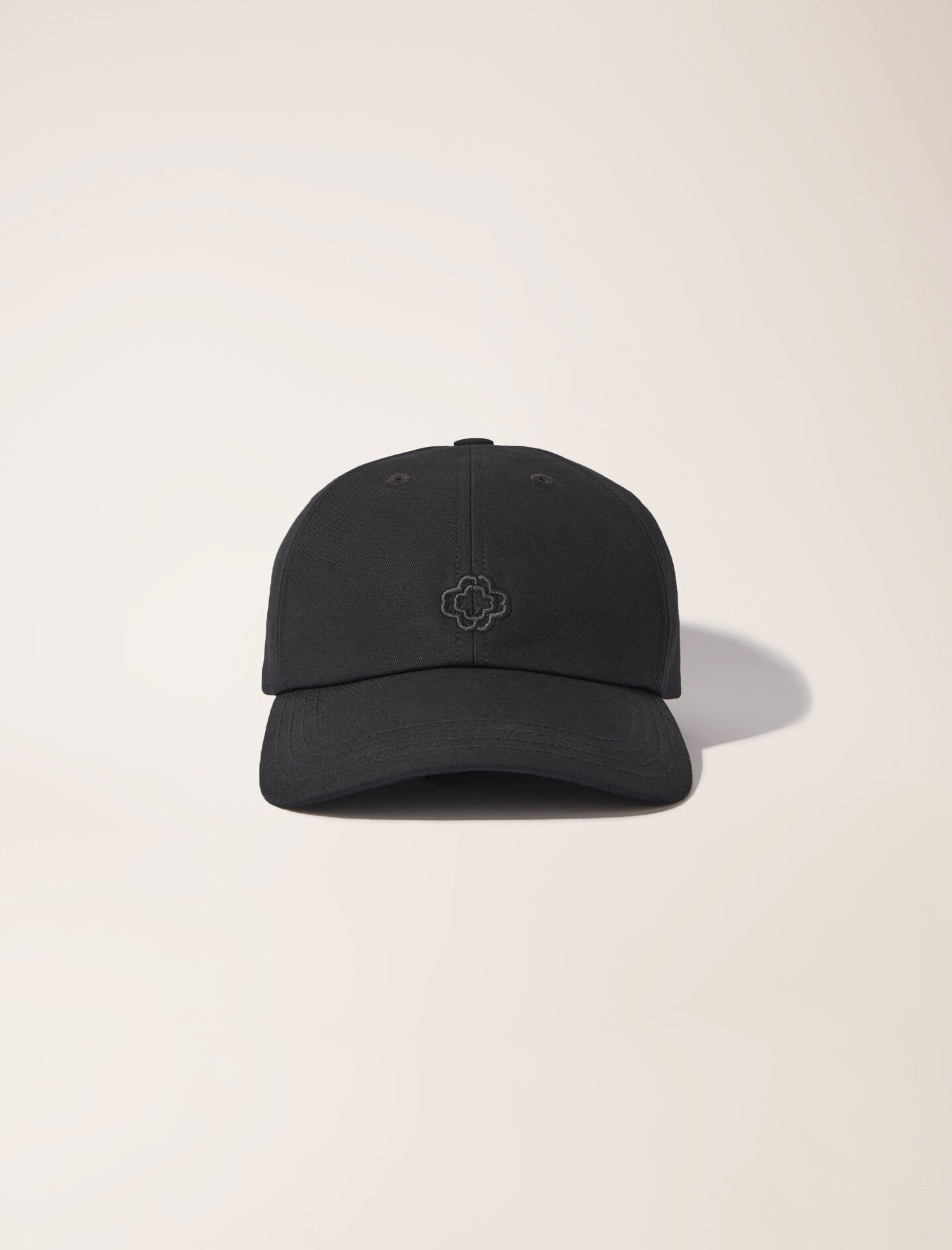 maje Casquette en coton et boucle dorée Noir