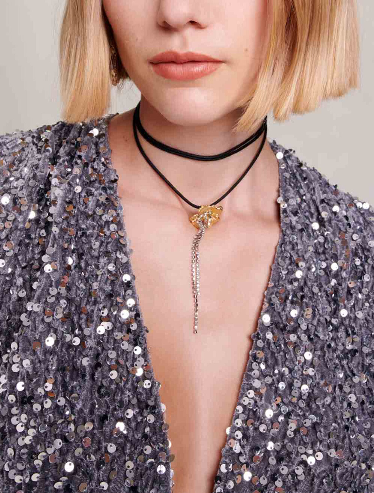 Robe en velours à sequins