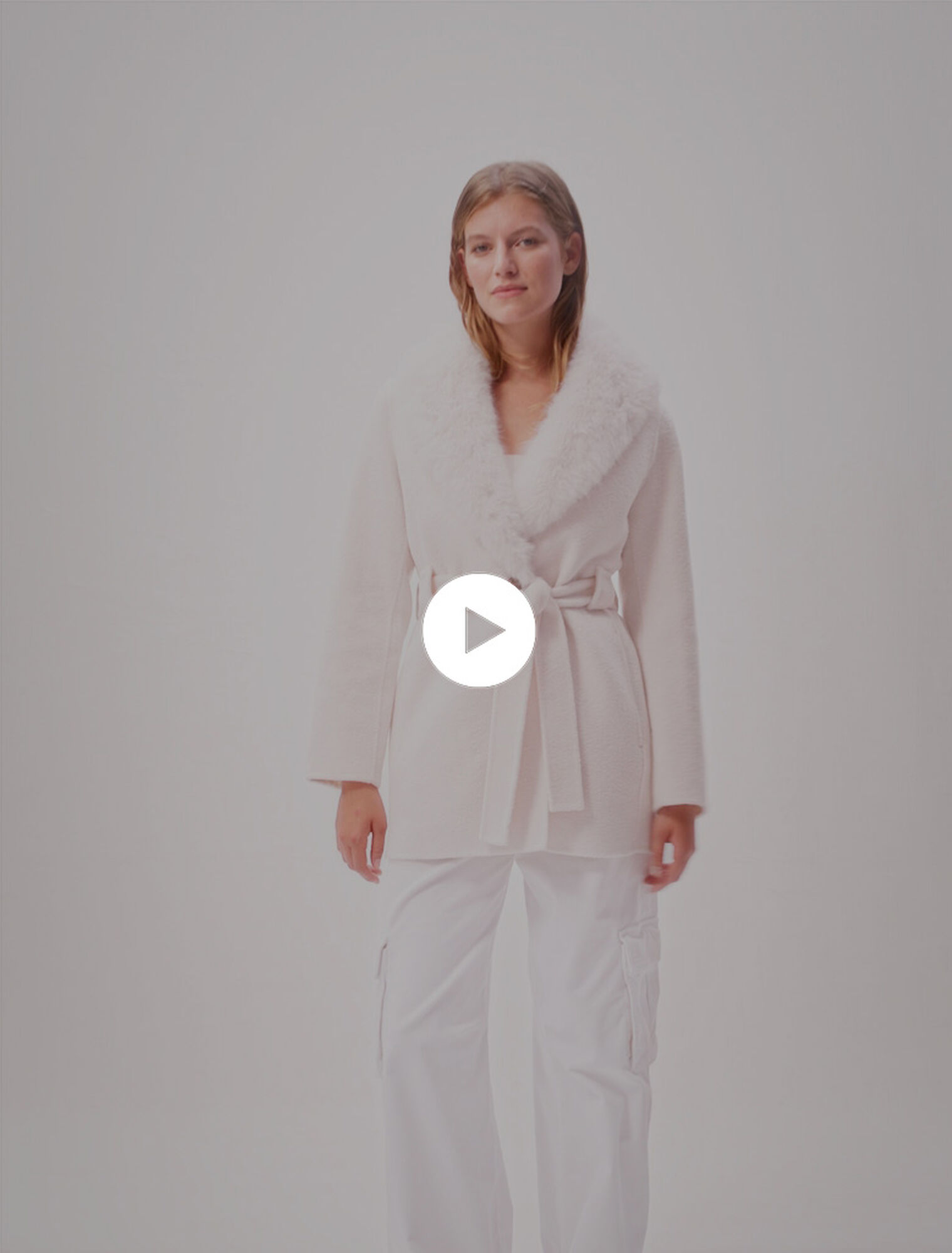 Manteau long en fausse fourrure