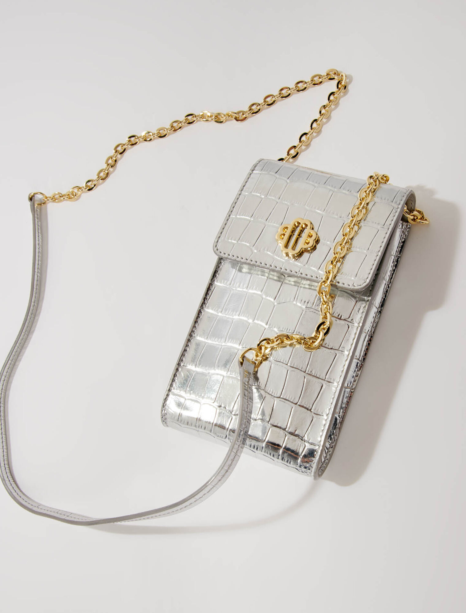 Pochette en cuir embossé métallisé