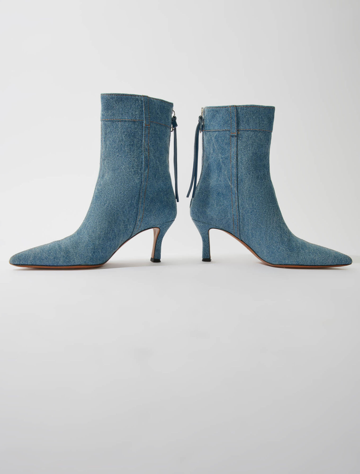 Bottines en denim à bout pointu