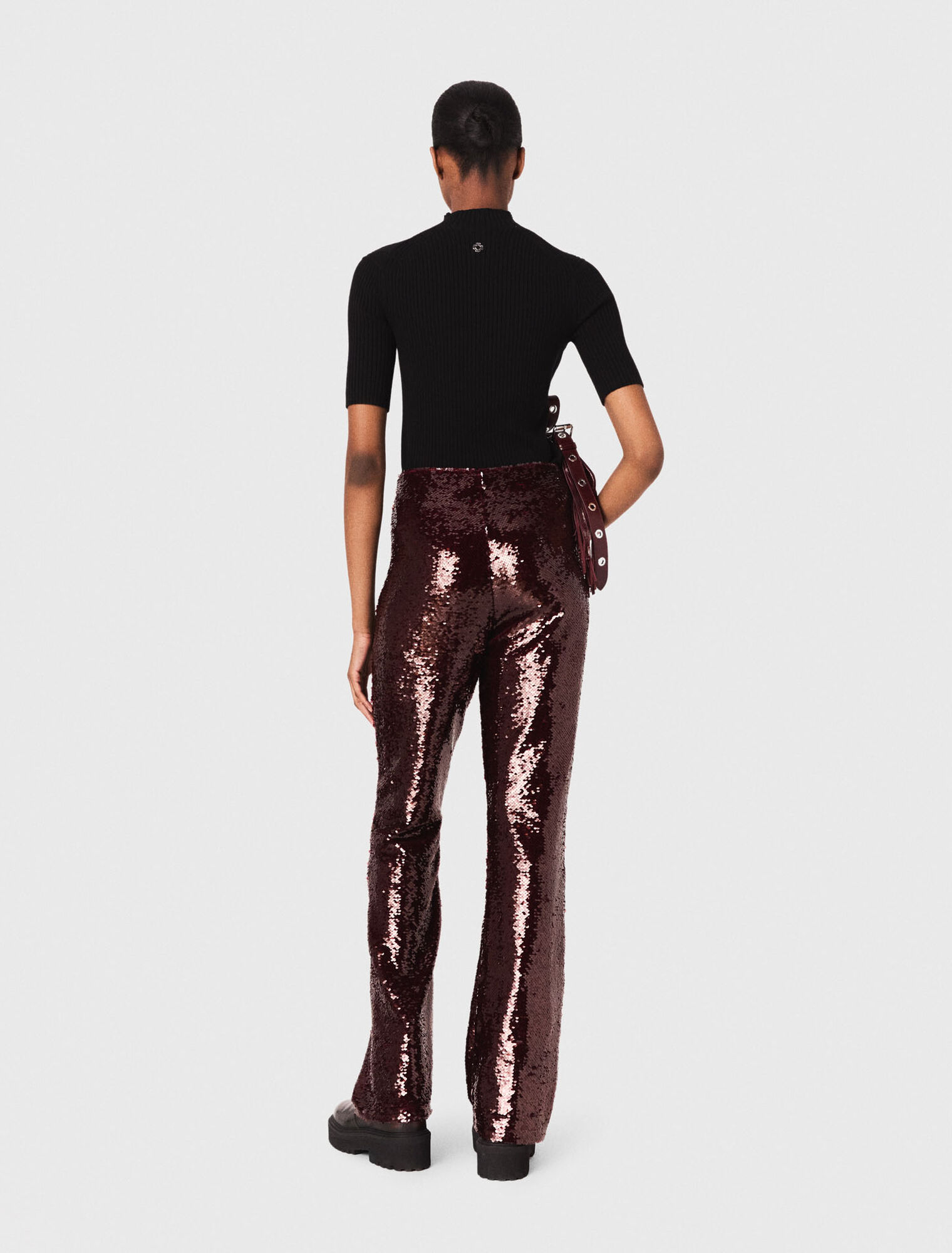 Pantalon brodé de sequins