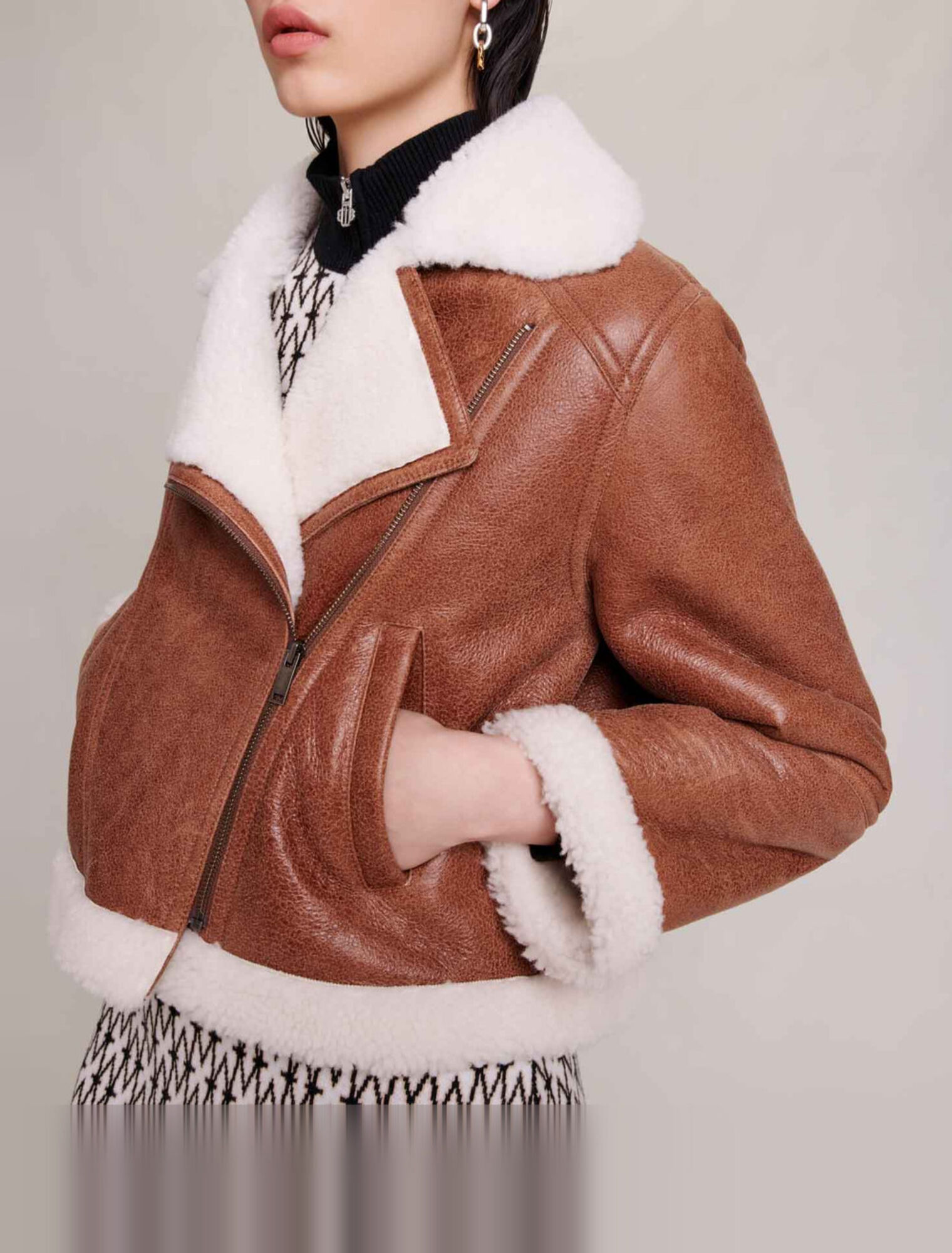 Blouson court en cuir d'agneau