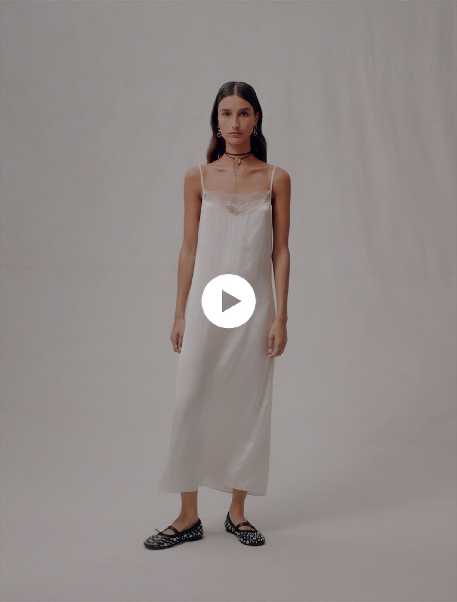 Robe longue satinée