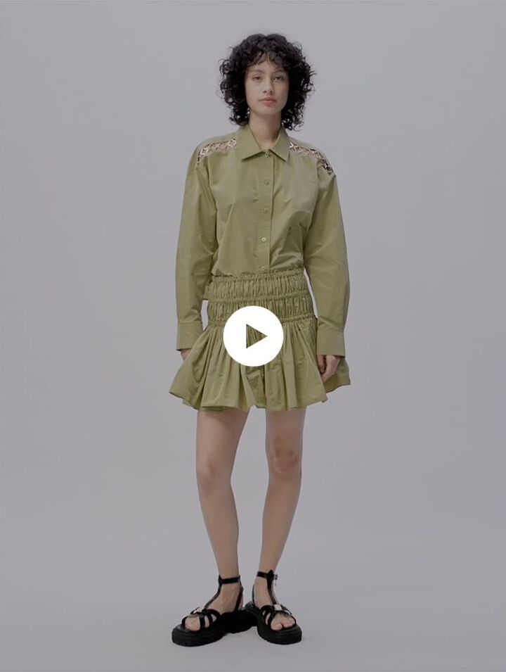 Chemise ajour&eacute;e