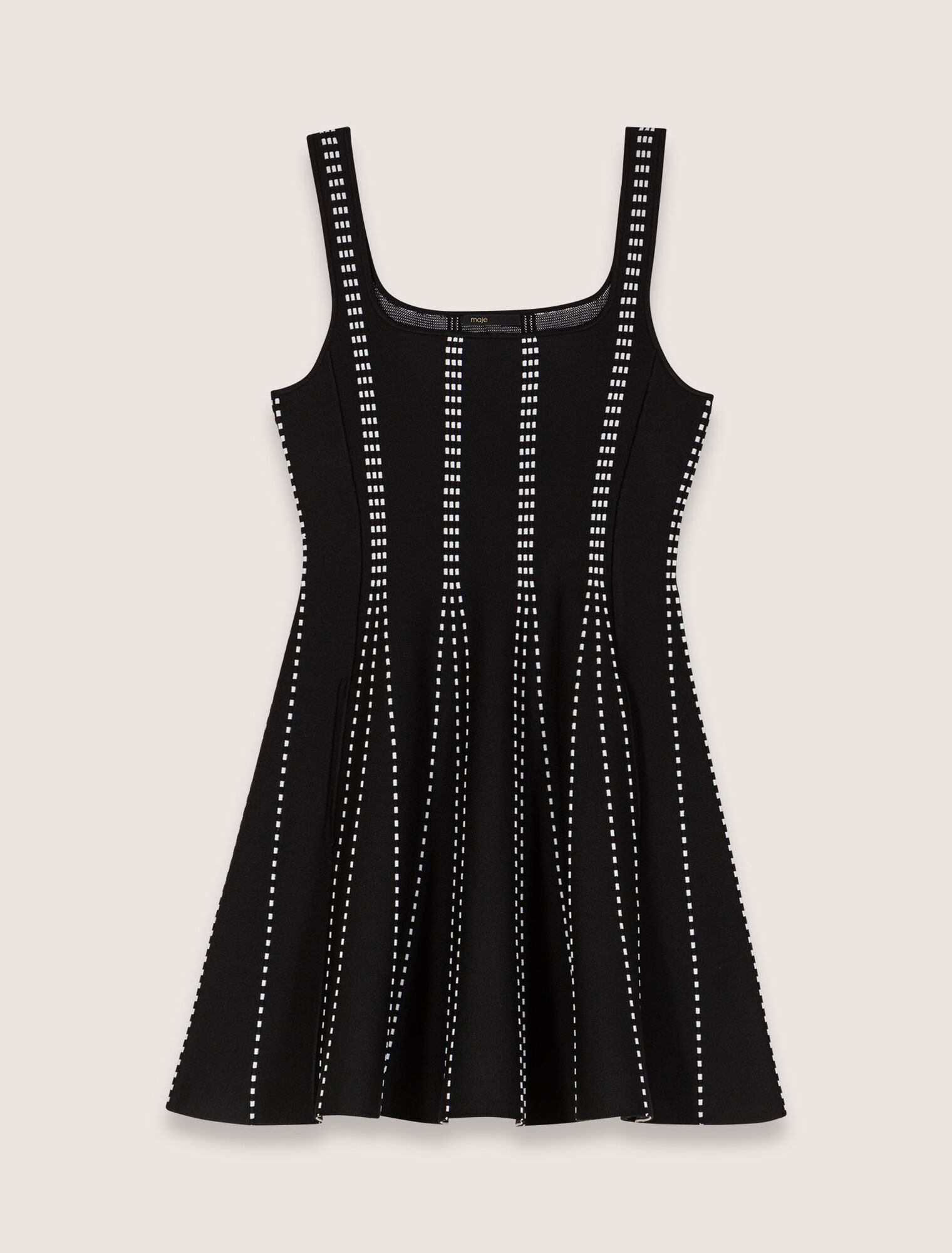Robe courte en maille jacquard