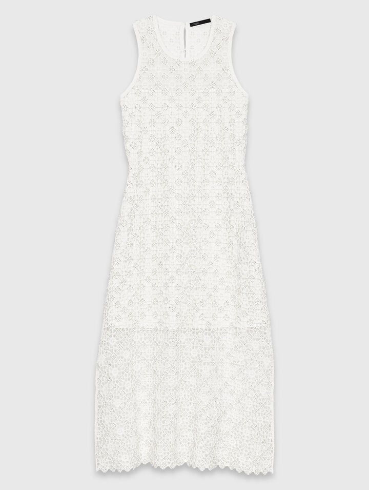 Robe longue en crochet et strass