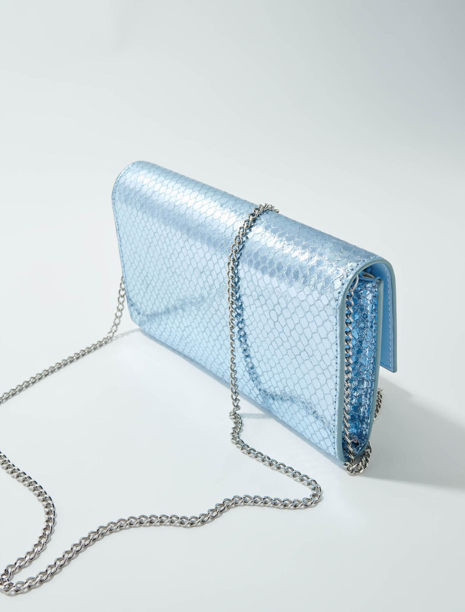 Pochette en cuir effet python