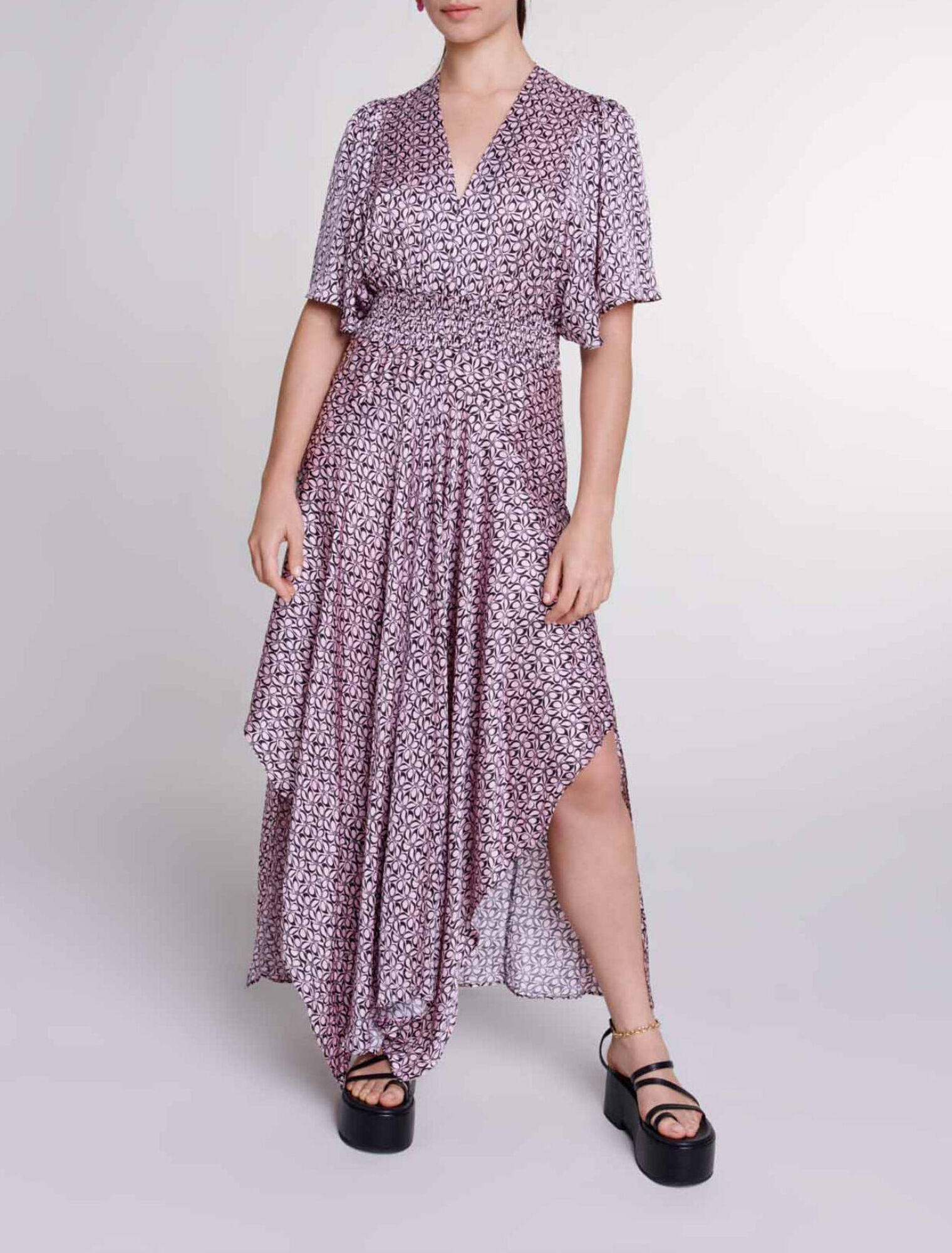 Robe longue satinée imprimée