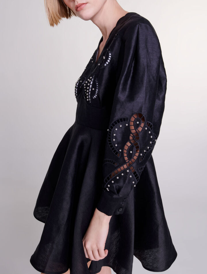Robe courte en lin à broderies