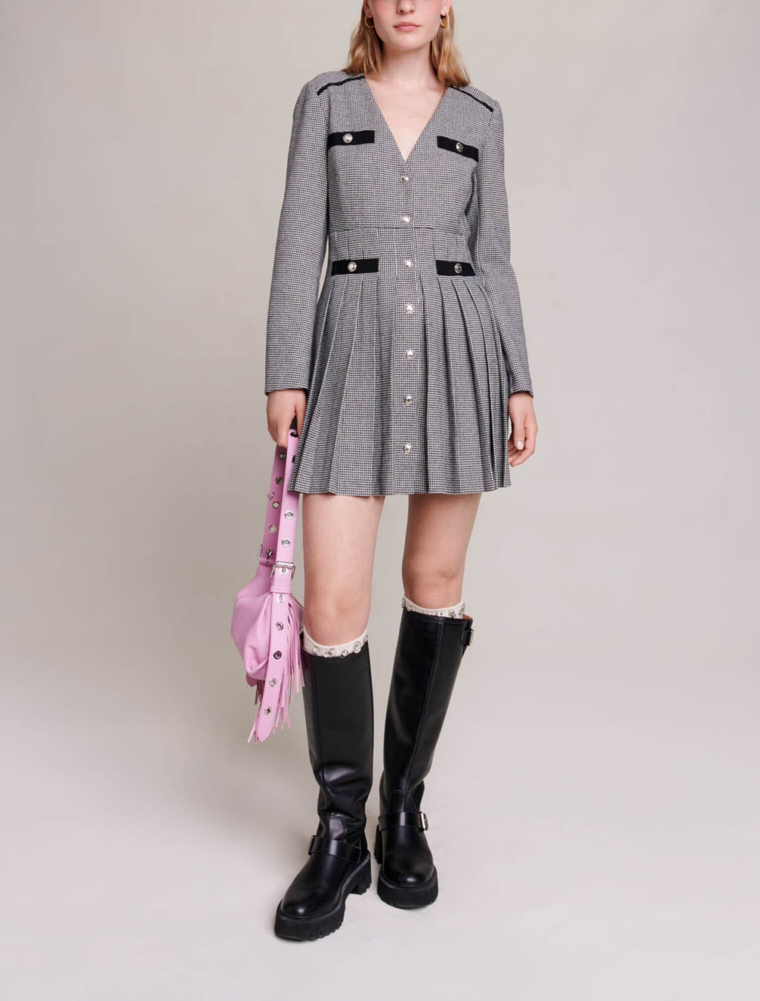 Robe courte plissée