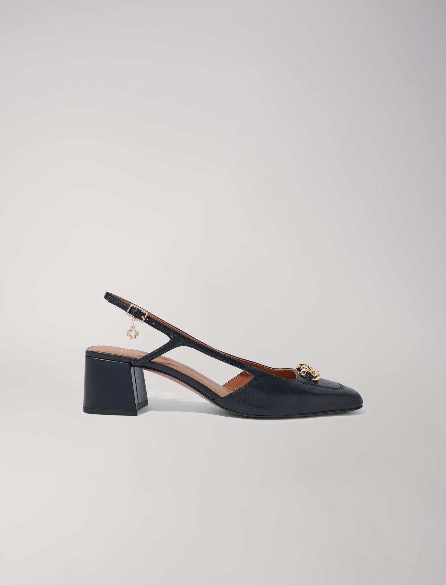 Buy Escarpins A Bouts CarrA s En Cuir Noir Maje in Seychelles discount voucher